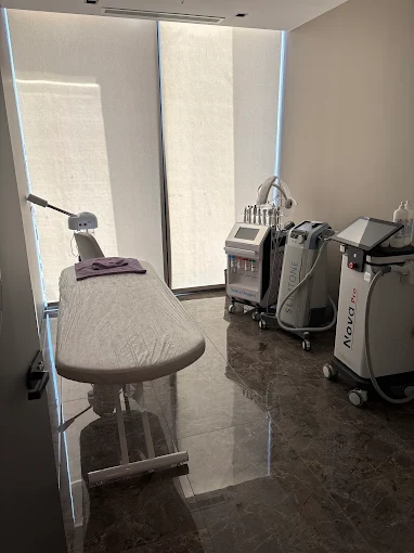 14 Aşamalı Hydrafacial